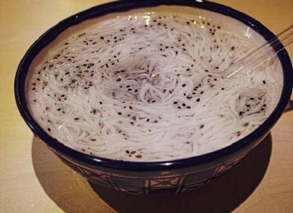 طرز تهیه فالوده خانگی به دو روش شیرازی و یزدی